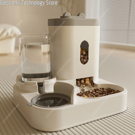 Automatischer Futter und Wasserspender für Hunde und Katzen